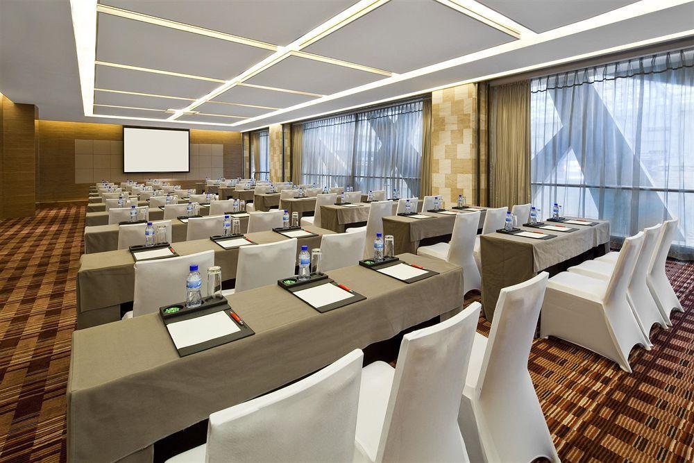Four Points By Sheraton Qingdao, West Coast Ngoại thất bức ảnh